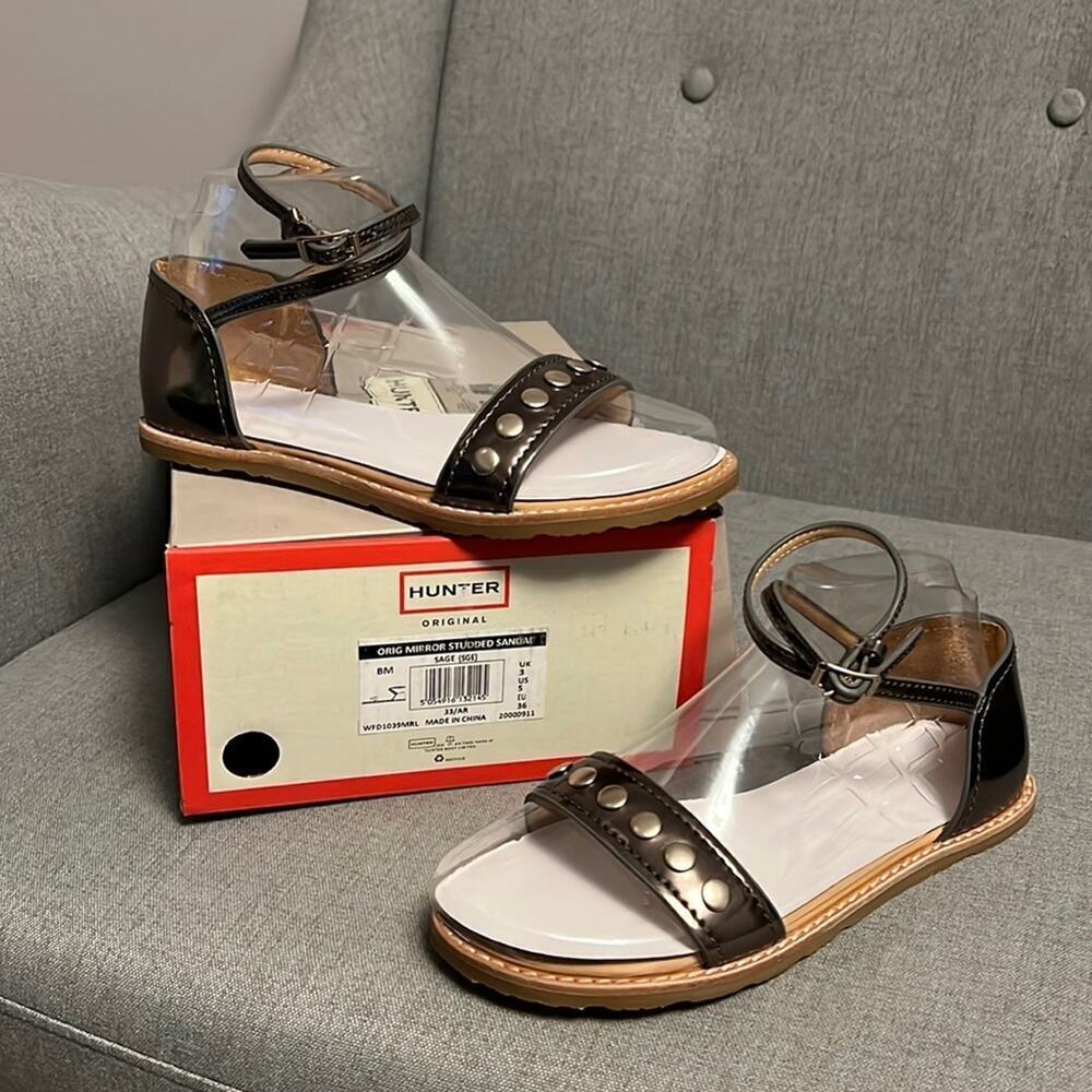 Hunter women’s original mirror studded metallic sandals size 5